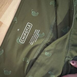 🌶️ Chipotle Green Yoga Pants